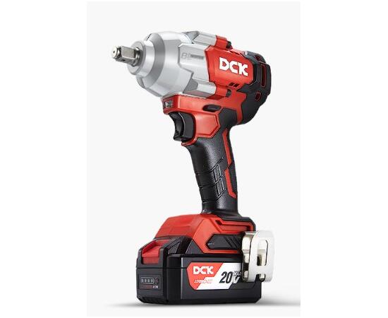 Гайковерт аккумуляторный бесщеточный DCK KDPB698, 18В, 1/2 ", 2*5а/ч. 698нм